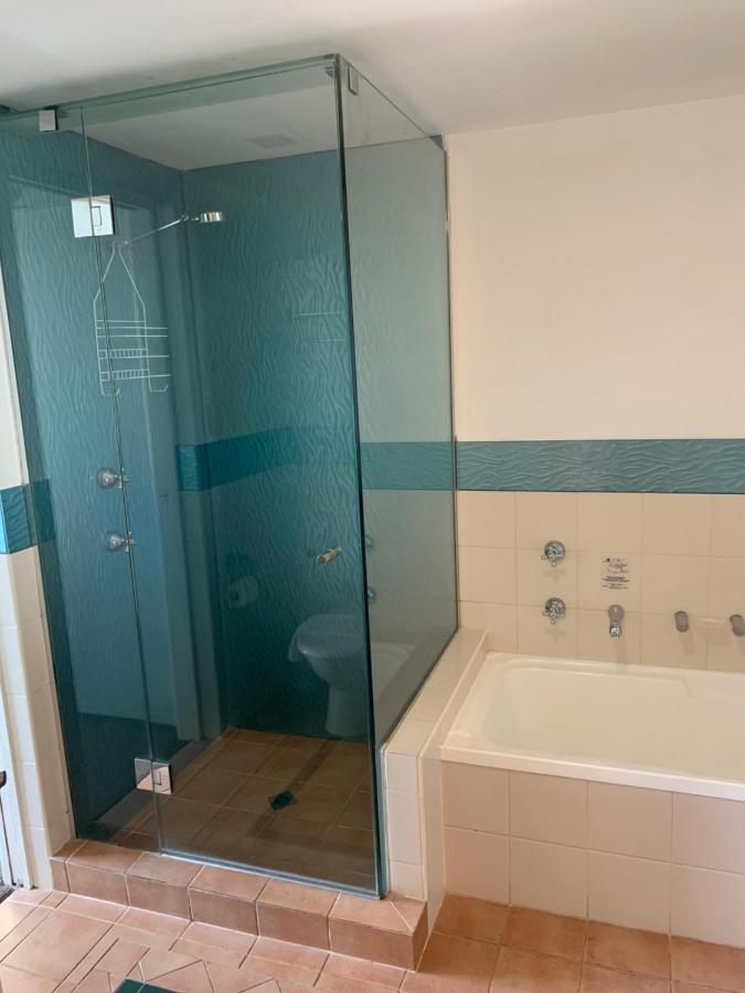 Crown Towers - Private Apartment Голд-Кост Экстерьер фото